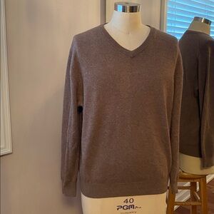 Toscano firenze  Brown cashmere V Neck sweater 
Men’s size XL